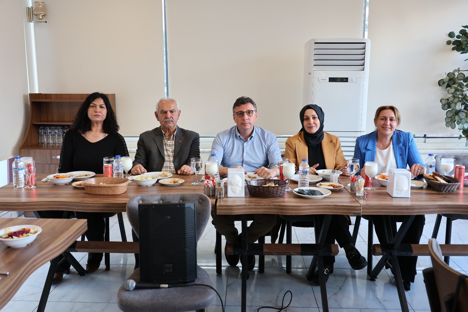 ŞEHİTLERİMİZİN EMANETİ OLAN AİLELERİMİZ HER ZAMAN BAŞTACIMIZDIR