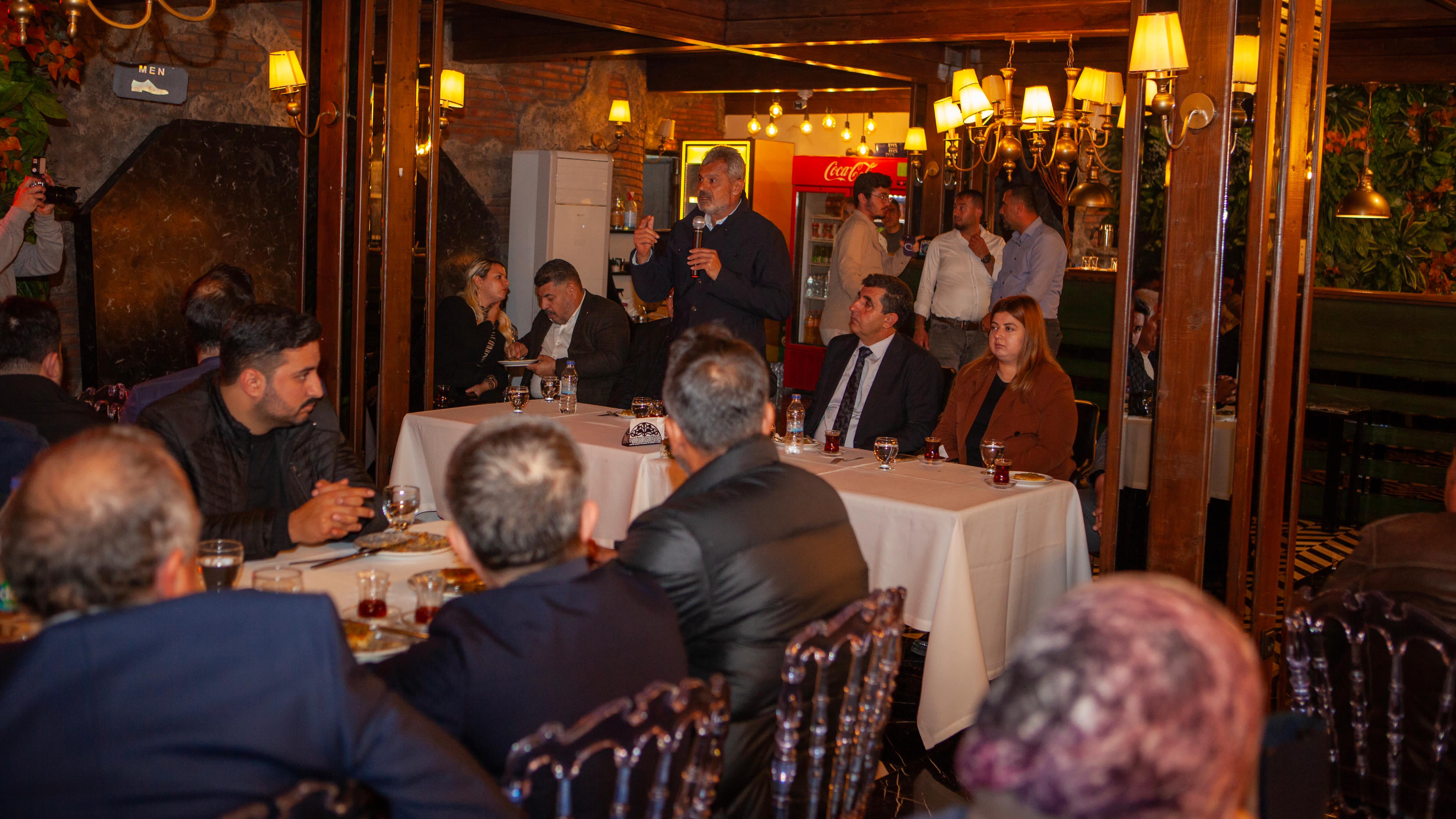 ÖNTÜRK: “HASTA HATAY’I EL BİRLİĞİYLE İYİLEŞTİRECEĞİZ”